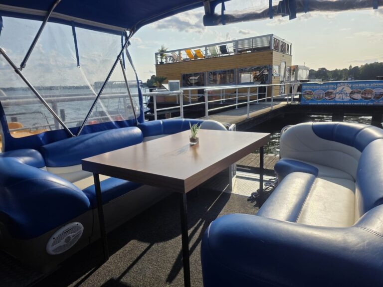 Karibik Floß in Berlin Schmöckwitz führerscheinfrei mieten für 12 Personen