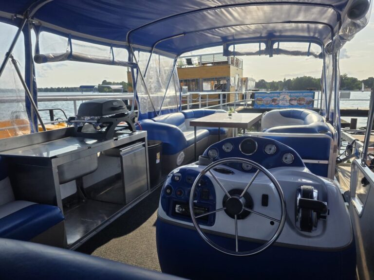 Karibik Floß in Berlin Schmöckwitz führerscheinfrei mieten für 12 Personen